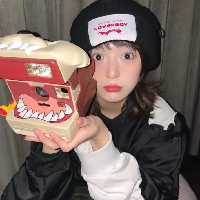 七位女俘虏